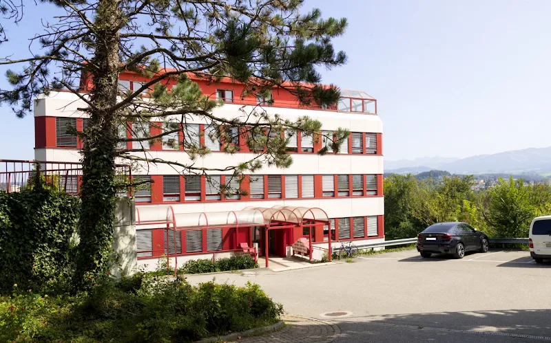 Dr méd. vét. Gauderon Hubert et Isabelle — Tierarzt in Villars-sur-Glâne, Freiburg. Bewertung 5.0/5.