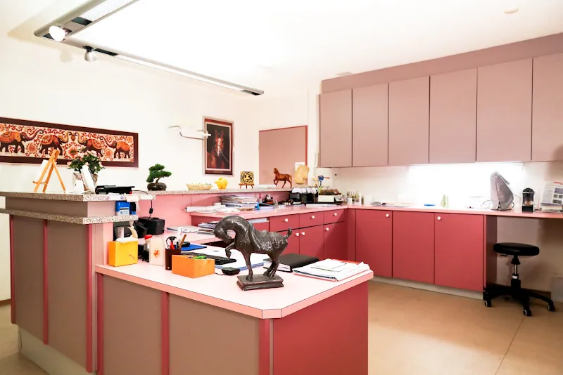 Dr méd. vét. Gauderon Hubert et Isabelle — Tierarzt, Villars-sur-Glâne, Freiburg. Foto 3