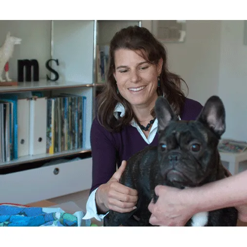 Miccichè Walzinger Sarah — Tierarzt in La Tour-de-Trême, Freiburg. Bewertung 5.0/5.