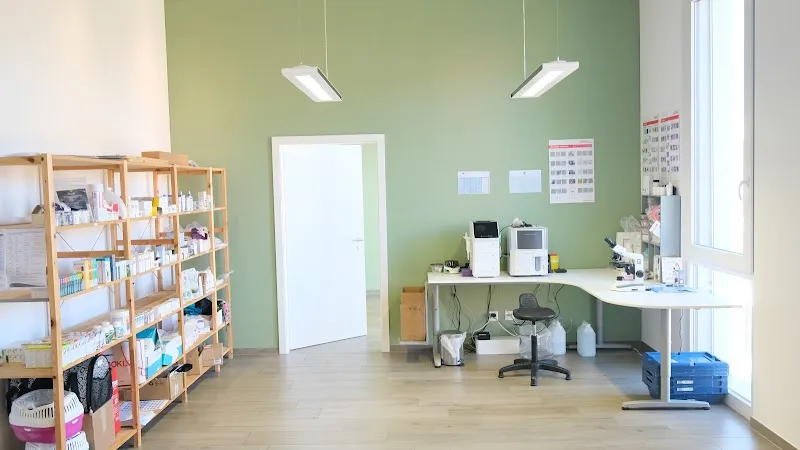 Vet'Urgence Fribourg — Tierarzt in Givisiez, Freiburg. Bewertung 4.8/5.