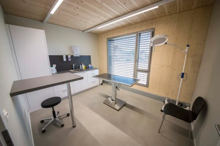 Kleintierpraxis Schwarzenburg — Vétérinaire, Schwarzenburg, Berne. Foto 3