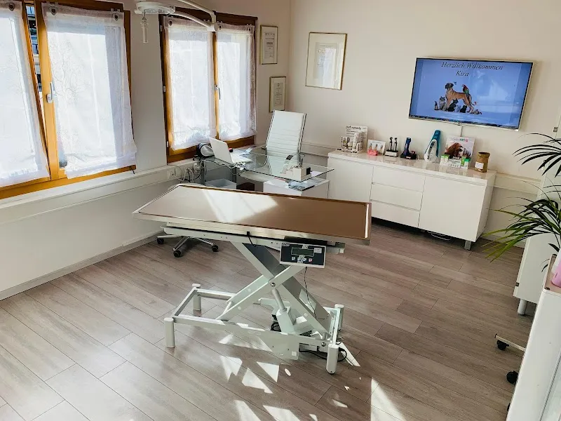 Silvretta Tierärzte AG — Tierarzt, Klosters-Serneus, Graubünden. Foto 2