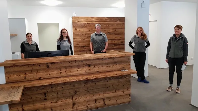 Tierarztpraxis Capricorn AG — Tierarzt, Ilanz, Graubünden. Foto 2