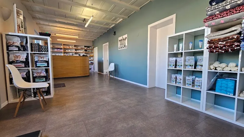 Kleintierzentrum Huttwil — Tierarzt in Huttwil, Bern. Bewertung 4.8/5.