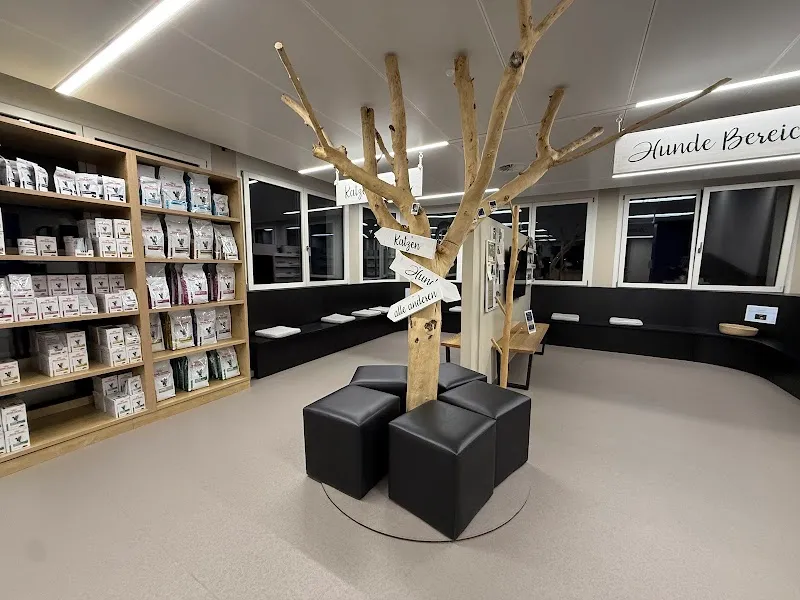 VetTrust Tierklinik Basel — Tierarzt, Münchenstein, Basel-Landschaft. Foto 3