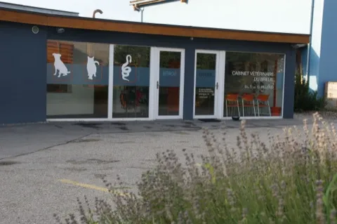 Cabinet vétérinaire du Breuil — Tierarzt in Boudevilliers, Neuenburg. Bewertung 4.7/5.