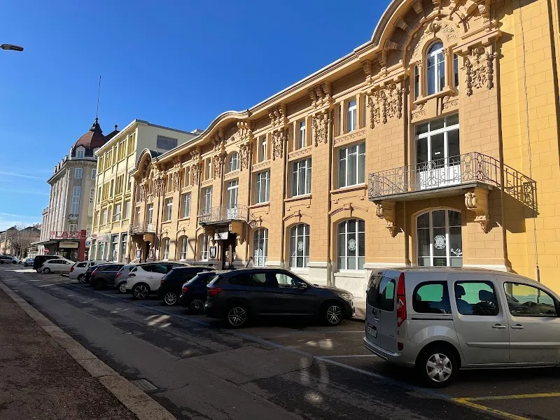 Mr. Azelie Alexandre — Vétérinaire, La Chaux-de-Fonds, Neuchâtel. Foto 2