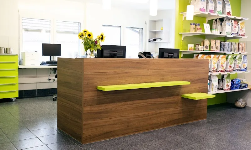 Schäublis Tierklinik — Vétérinaire, Schaffhausen, Schaffhouse. Foto 2