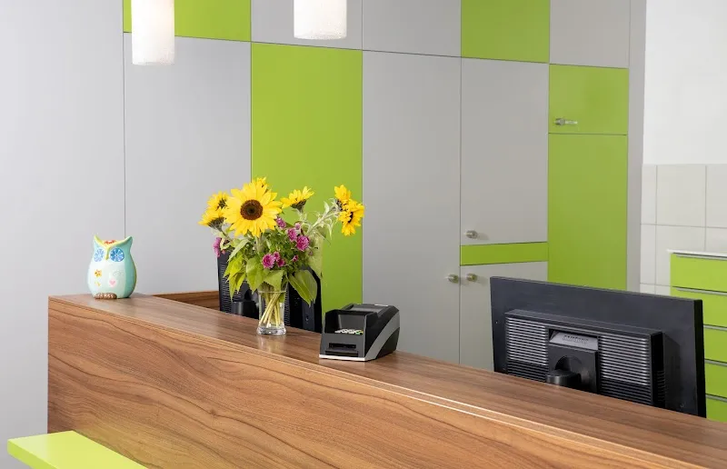 Schäublis Tierklinik — Vétérinaire, Schaffhausen, Schaffhouse. Foto 3