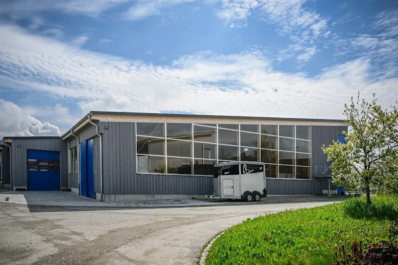 Tierzentrum Tierärzte GmbH — Tierarzt, Basadingen, Thurgau. Foto 2