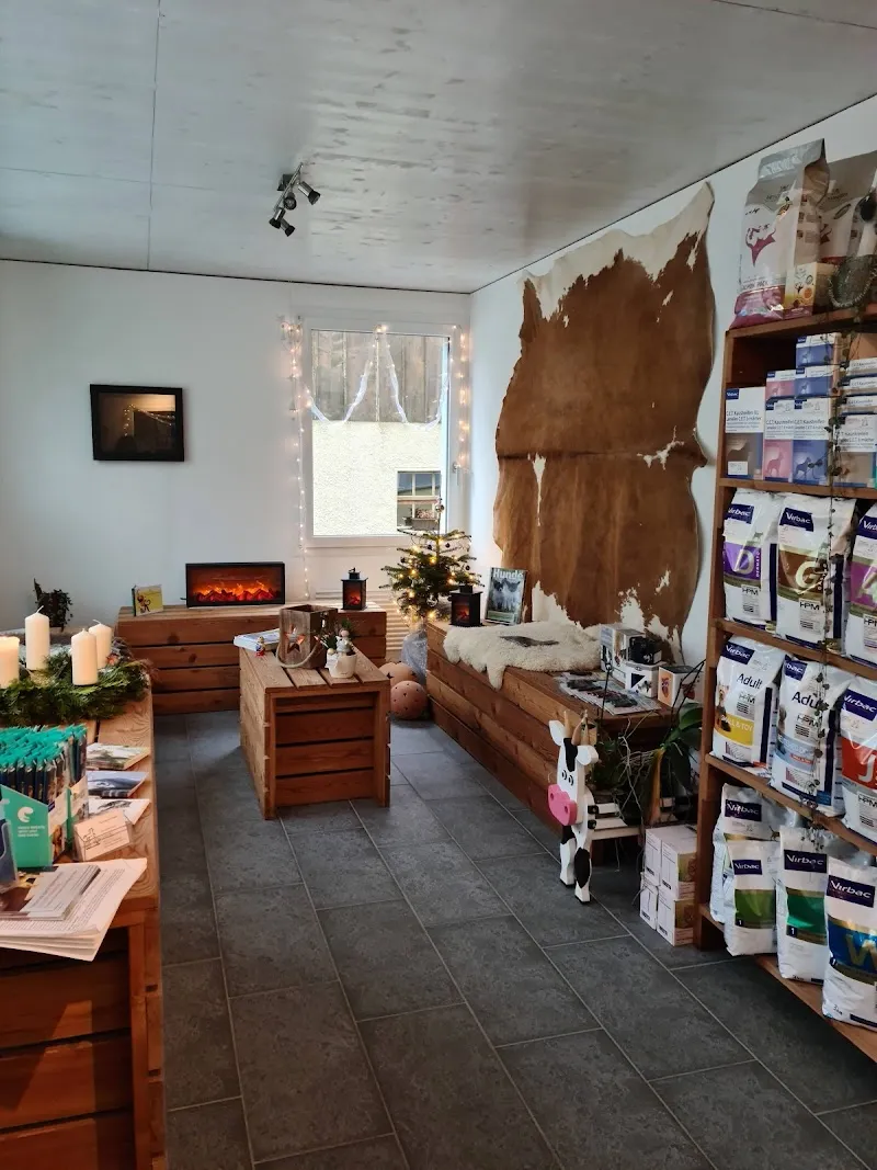Tierarztpraxis Bader — Vétérinaire, Mümliswil-Ramiswil, Soleure. Foto 3