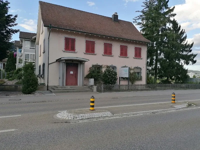 Tierarztpraxis Bucher AG — Tierarzt, Rothrist, Aargau. Foto 2