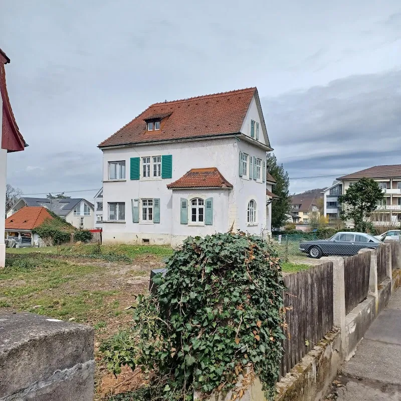 Tierarztpraxis Pfeffingerhof — Vétérinaire, Arlesheim, Bâle-Campagne. Foto 2