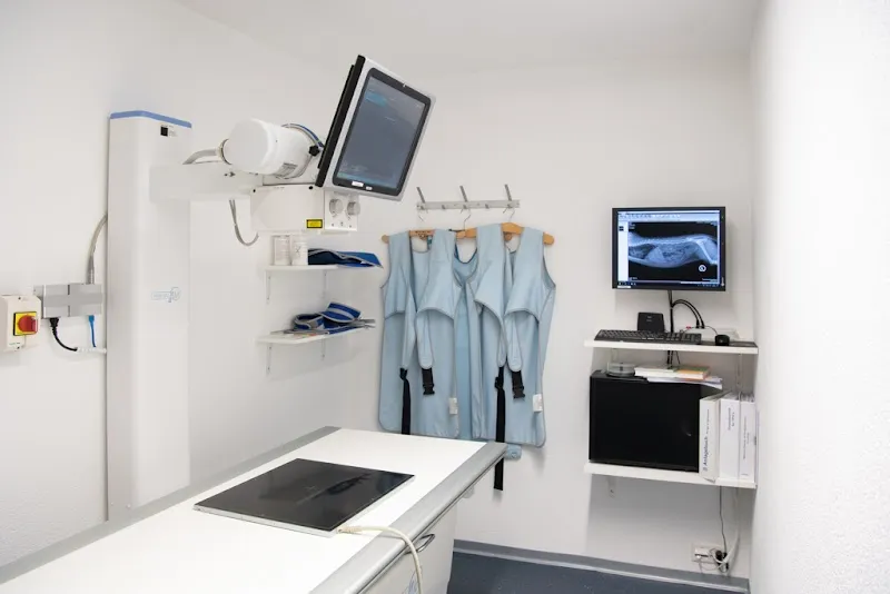 Tierarztpraxis Spiegelberg AG — Vétérinaire, Halten, Soleure. Foto 3