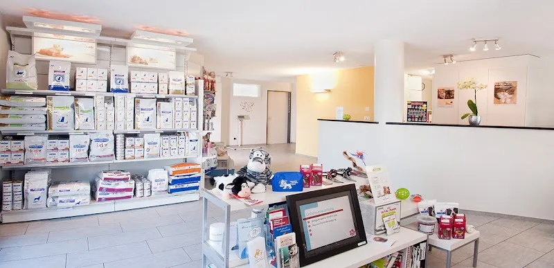 Kleintierpraxis Dr. Patrick Schlegel — Tierarzt, Sargans, St. Gallen. Foto 2