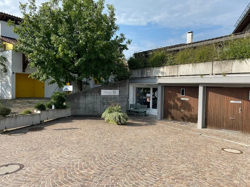 Marigin Tierarztpraxis Farnenbüel — Vétérinaire, Eschenbach, Saint-Gall. Foto 3