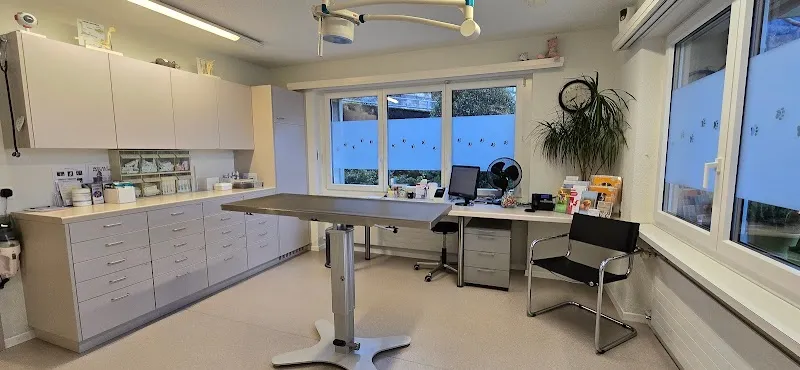 Tierarztpraxis Risch GmbH — Tierarzt in Sargans, St. Gallen. Bewertung 4.9/5.