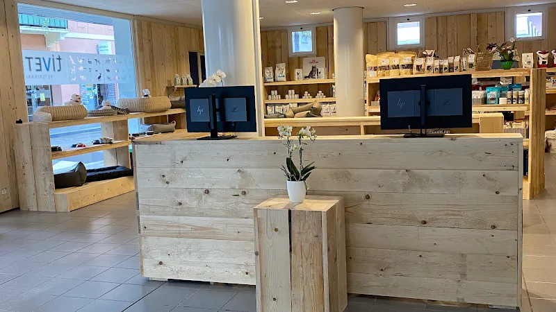 tiVet Centro Veterinario, Via G. Vicari 12, 6900 Lugano — Tierarzt in Lugano, Tessin. Bewertung 4.7/5.