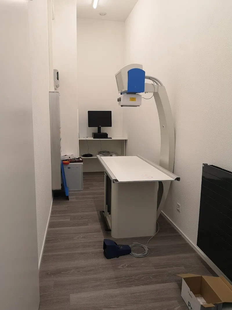 Kleintierpraxis Pfötliteam — Tierarzt, Altdorf, Uri. Foto 3