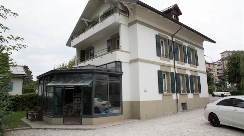 Cabinet Vétérinaire de la Charbonnière — Tierarzt in Prilly, Waadt. Bewertung 4.7/5.