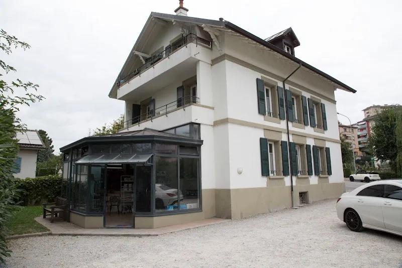 Cabinet Vétérinaire de la Charbonnière — Tierarzt, Prilly, Waadt. Foto 2