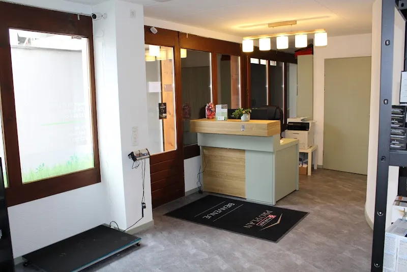 Cabinet vétérinaire de la Dôle - St Cergue - — Veterinarian, Saint-Cergue, Vaud. Foto 2