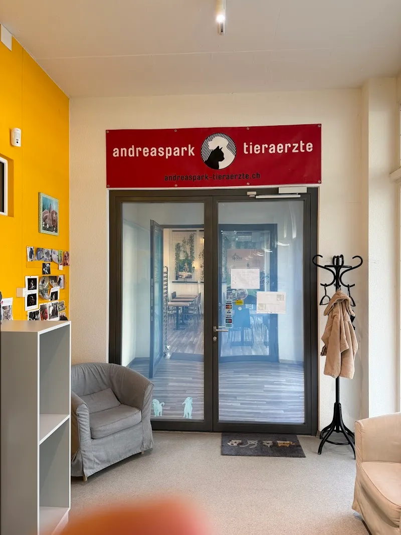 Andreaspark-Tierärzte — Veterinarian, Zürich, Zurich. Foto 2