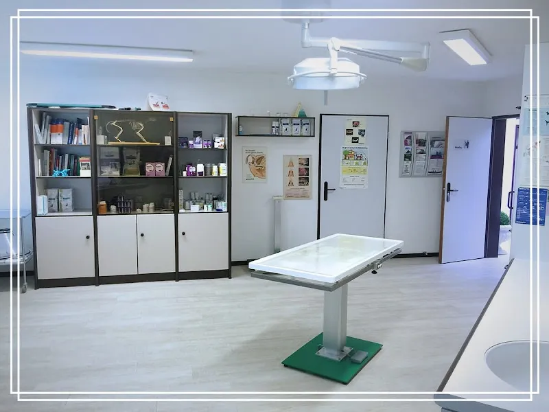 Dr.med.vet K. Karlovich — Tierarzt, Bassersdorf, Zürich. Foto 3