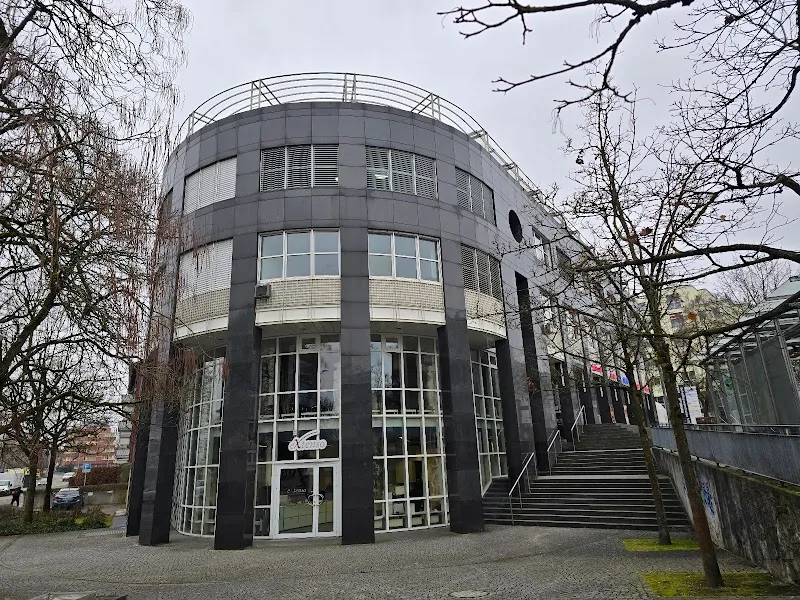 Kleintierklinik — Tierarzt in Opfikon, Zürich. Bewertung 4.5/5.