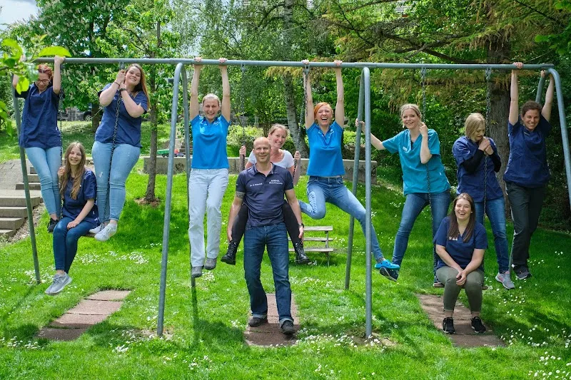 Kleintierpraxis Anima AG — Tierarzt in Stäfa, Zürich. Bewertung 4.7/5.