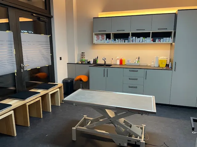 Kleintierpraxis Breitibach — Tierarzt, Dübendorf, Zürich. Foto 2