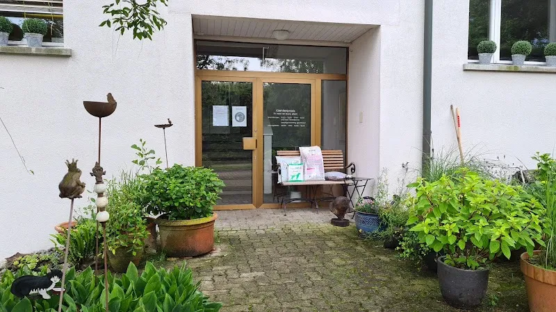 Kleintierpraxis Herkules GmbH — Tierarzt in Thalwil, Zürich. Bewertung 4.8/5.