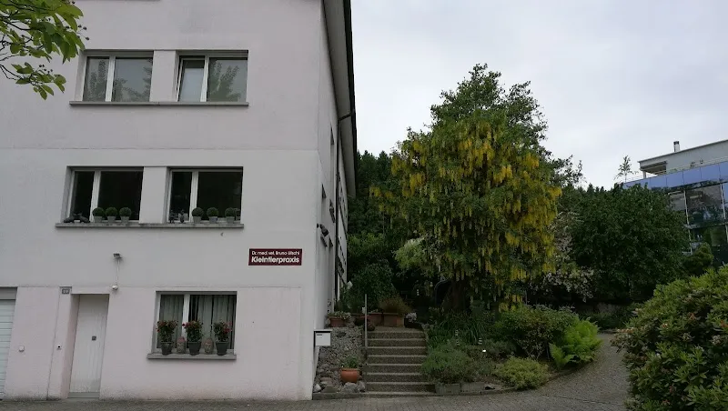 Kleintierpraxis Herkules GmbH — Vétérinaire, Thalwil, Zurich. Foto 2