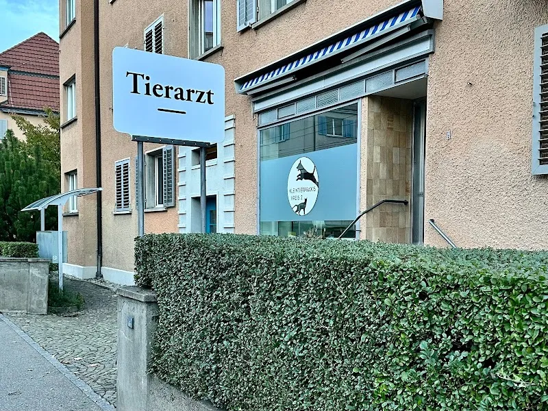 Kleintierpraxis Kreis 2 GmbH — Tierarzt in Zürich, Zürich. Bewertung 4.8/5.