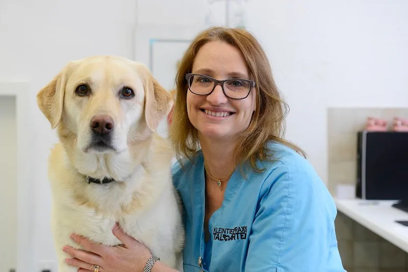 Kleintierpraxis Talgarten — Tierarzt in Rüti, Zürich. Bewertung 4.9/5.