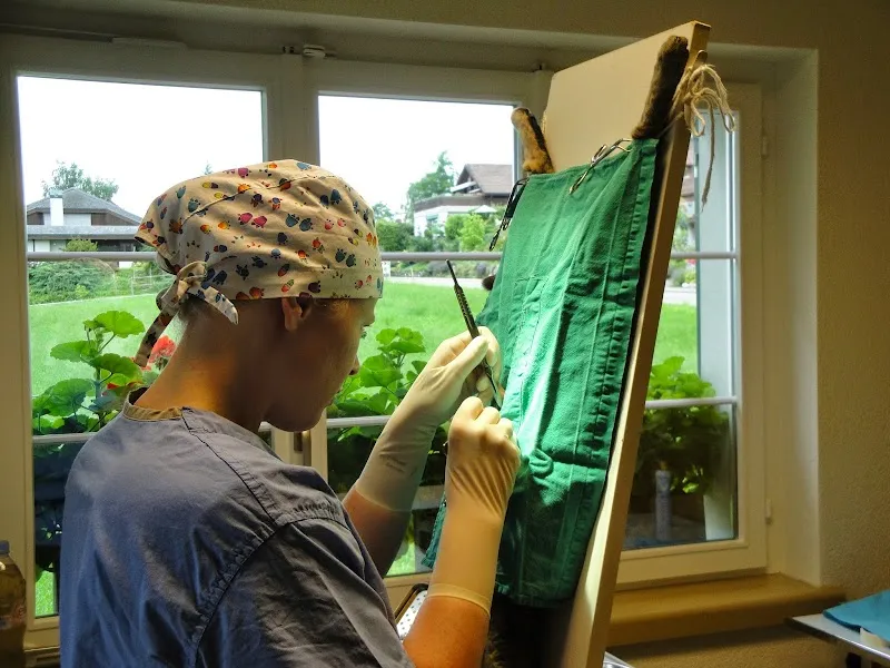 Tierarzt Limmattal GmbH — Tierarzt in Urdorf, Zürich. Bewertung 4.7/5.