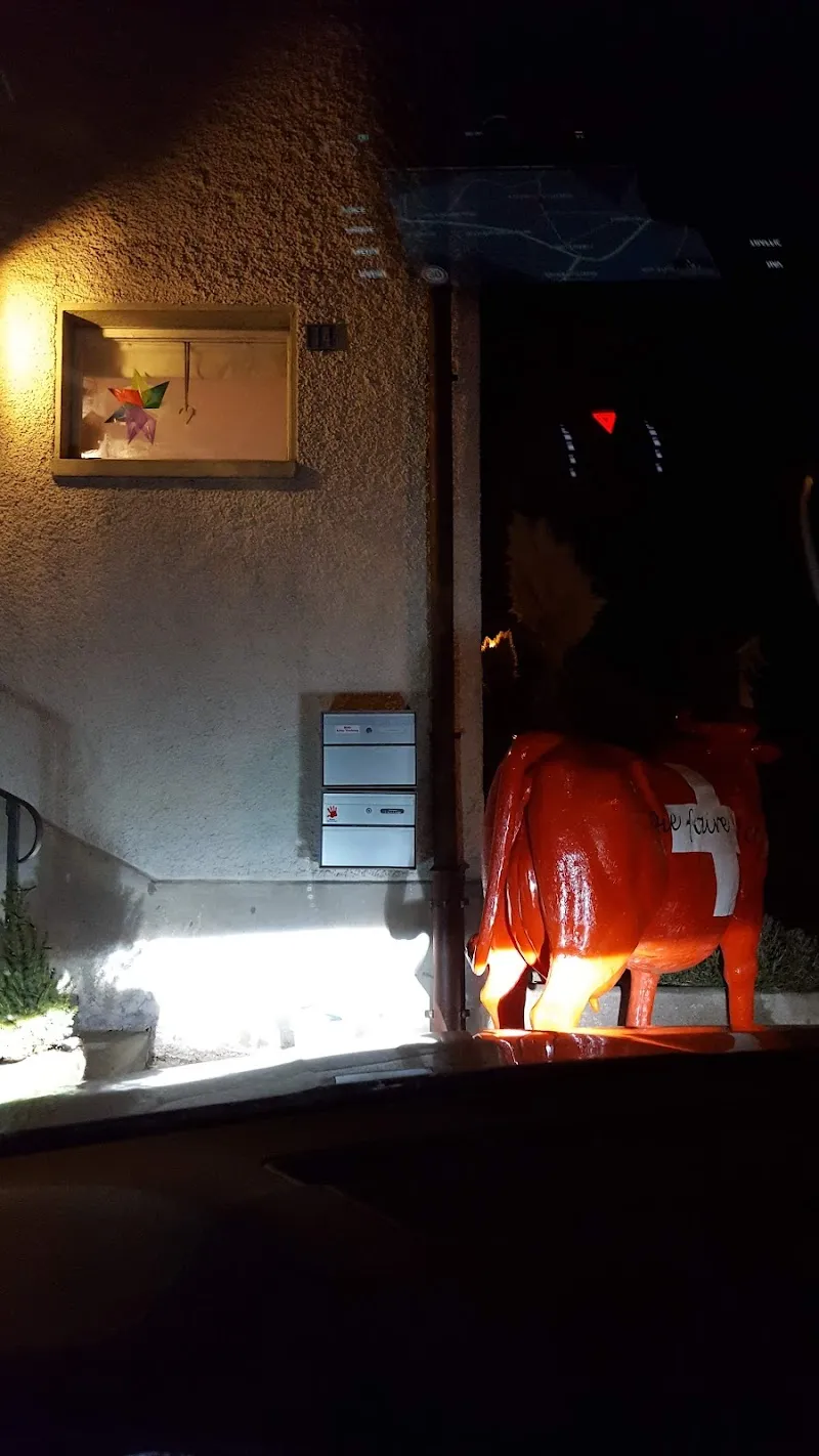 Tierarztpraxis Ferenbach — Tierarzt in Zwillikon, Zürich. Bewertung 4.8/5.