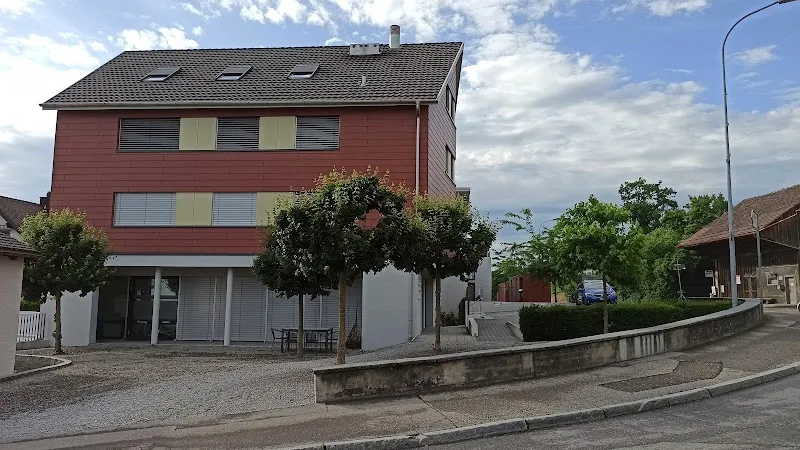 Tierarztpraxis Kemper — Vétérinaire, Unterlunkhofen, Argovie. Foto 3