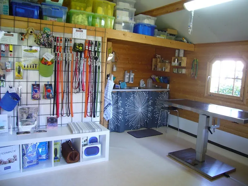 Tierarztpraxis Knecht — Tierarzt in Volketswil, Zürich. Bewertung 4.6/5.