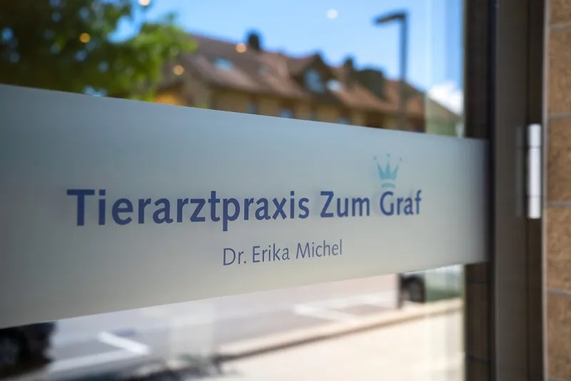 Tierarztpraxis Zum Graf GmbH — Tierarzt in Bubikon, Zürich. Bewertung 4.9/5.