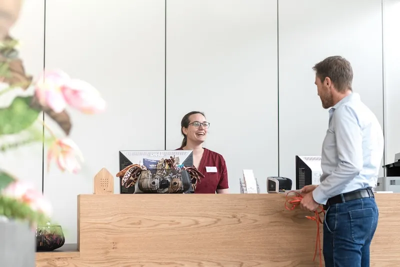 vetplace AG — Tierarzt in Bachenbülach, Zürich. Bewertung 4.9/5.