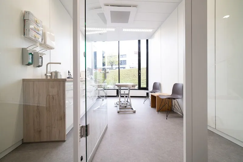 vetplace AG — Vétérinaire, Bachenbülach, Zurich. Foto 2