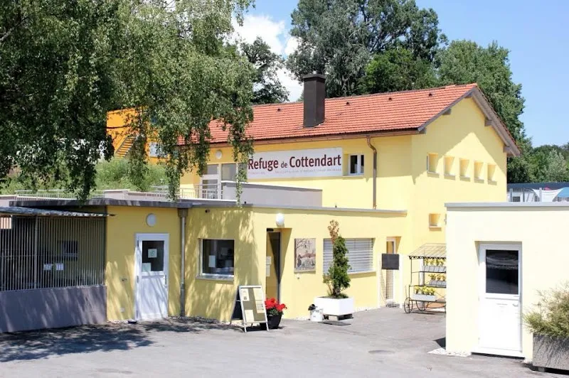 Refuge de Cottendart — Tierheim in Colombier, Neuenburg. Bewertung 3.7/5.