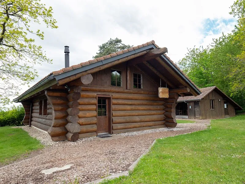 Refuge des Roches — Tierheim in Montanaire, Freiburg. Bewertung 4.6/5.