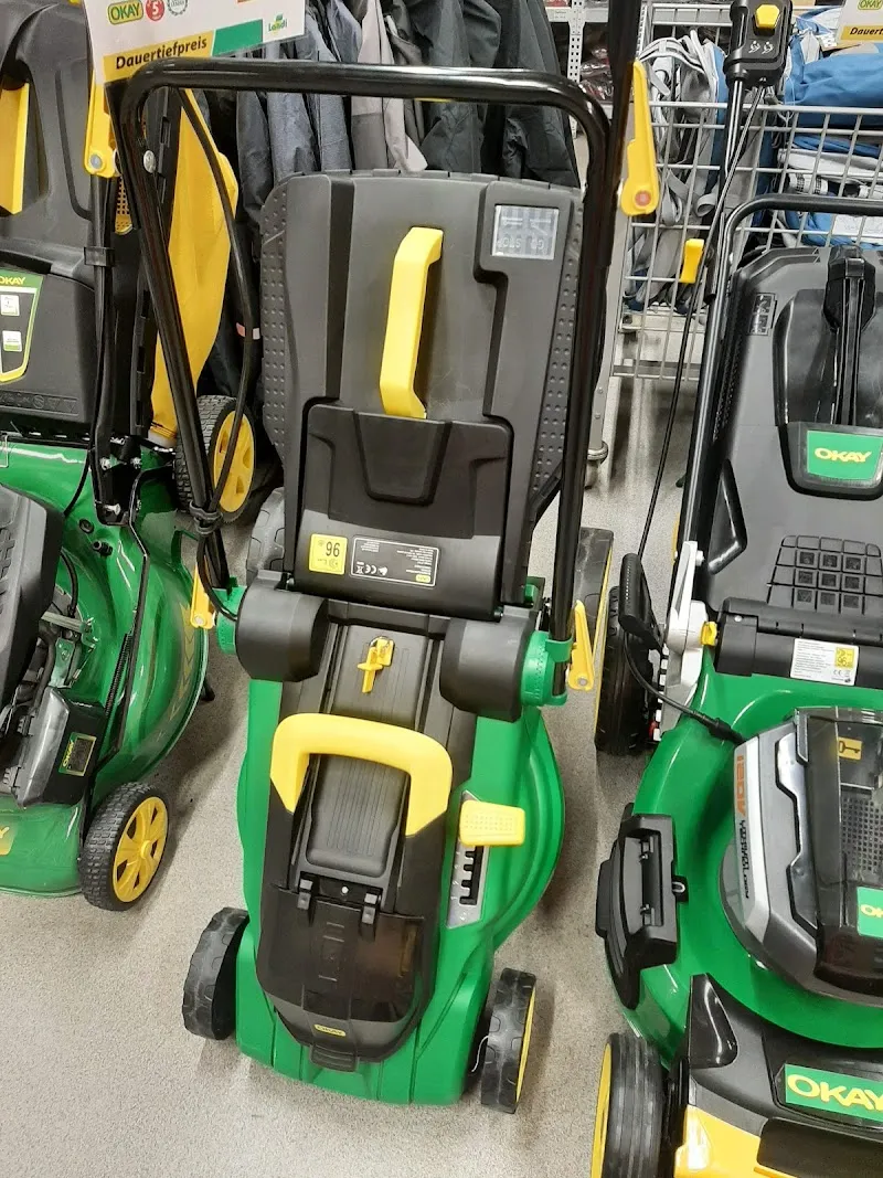 LANDI Teufen, LAVEBA LANDI AG — Zoofachhandel, Teufen, Appenzell Ausserrhoden. Foto 2