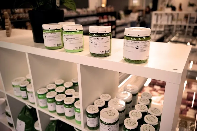 Lucky Shop Tierbedarf Gmbh — Zoofachhandel, Zuzwil, St. Gallen. Foto 2