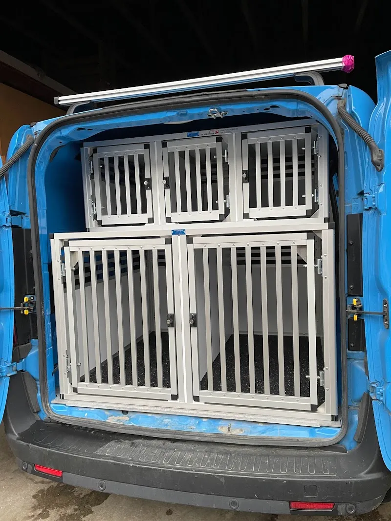 Jacky's Shop Hundeboxen und Zubehör — Animalerie, Brislach, Bâle-Campagne. Foto 3