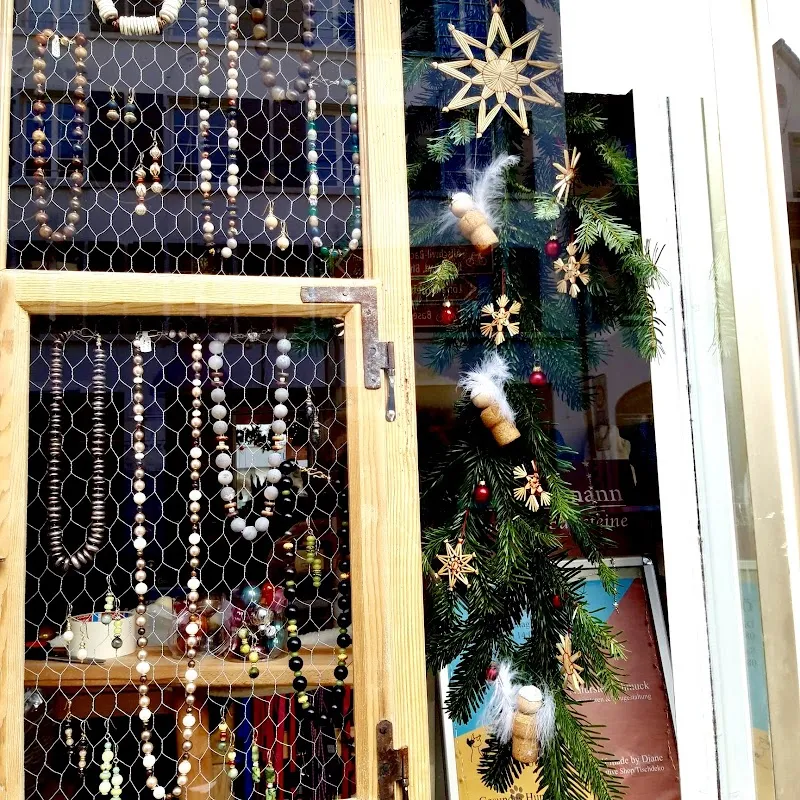 Atelier Edelmann — Animalerie, Riehen, Bâle-Ville. Foto 2