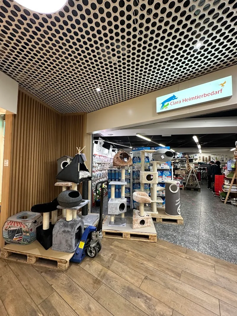 Clara Heimtierbedarf GmbH — Zoofachhandel, Basel, Basel-Stadt. Foto 2