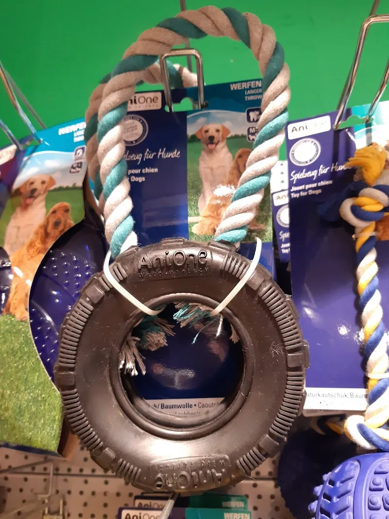 Fressnapf Pratteln — Zoofachhandel, Pratteln, Basel-Landschaft. Foto 3